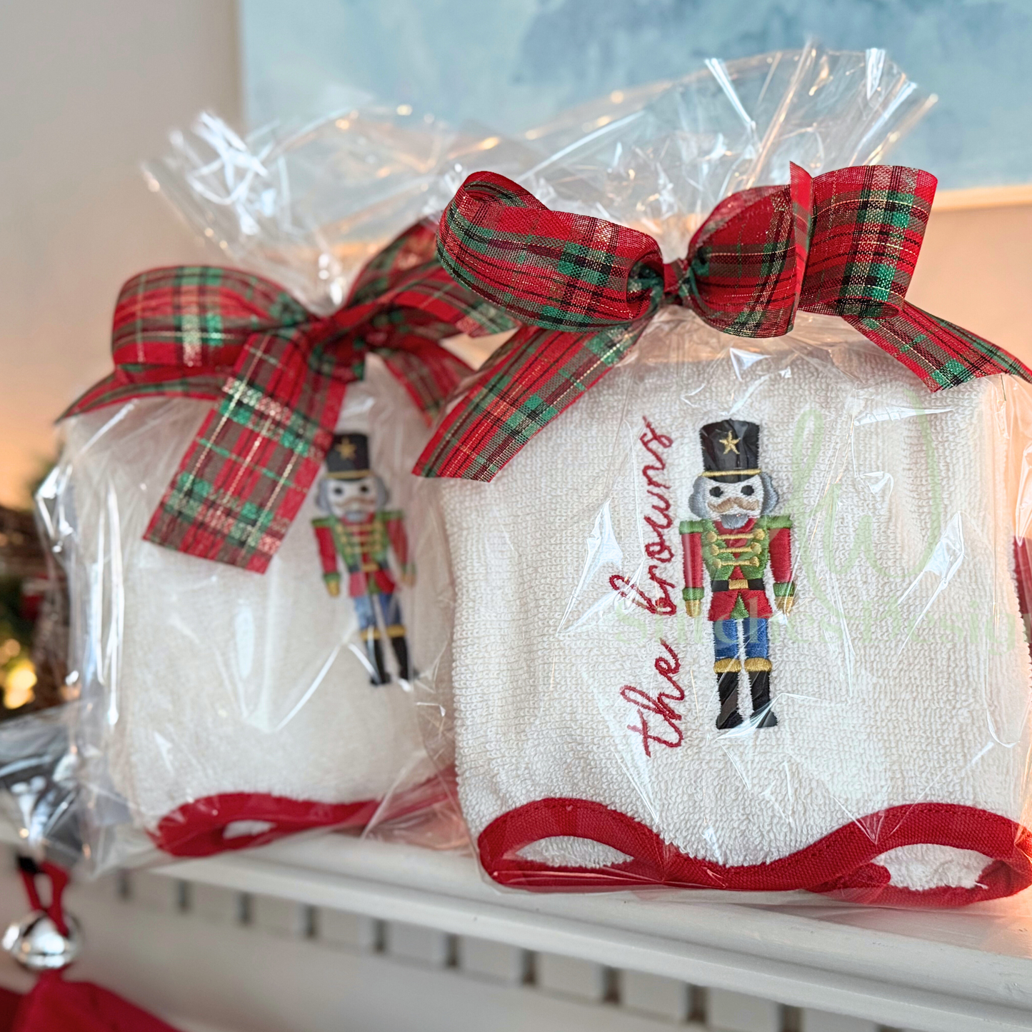 Christmas Nutcracker mini satin stitch machine embroidery design file