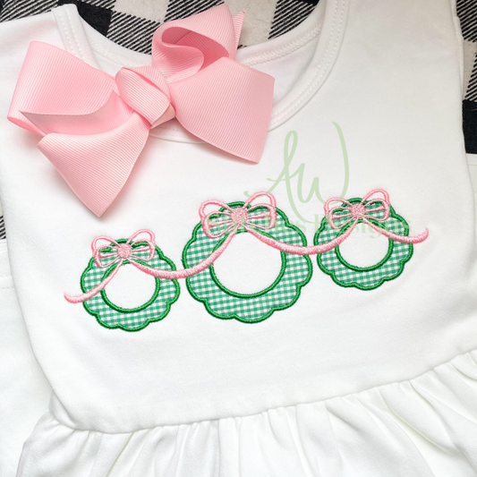 Wreath Trio Satin Stitch
