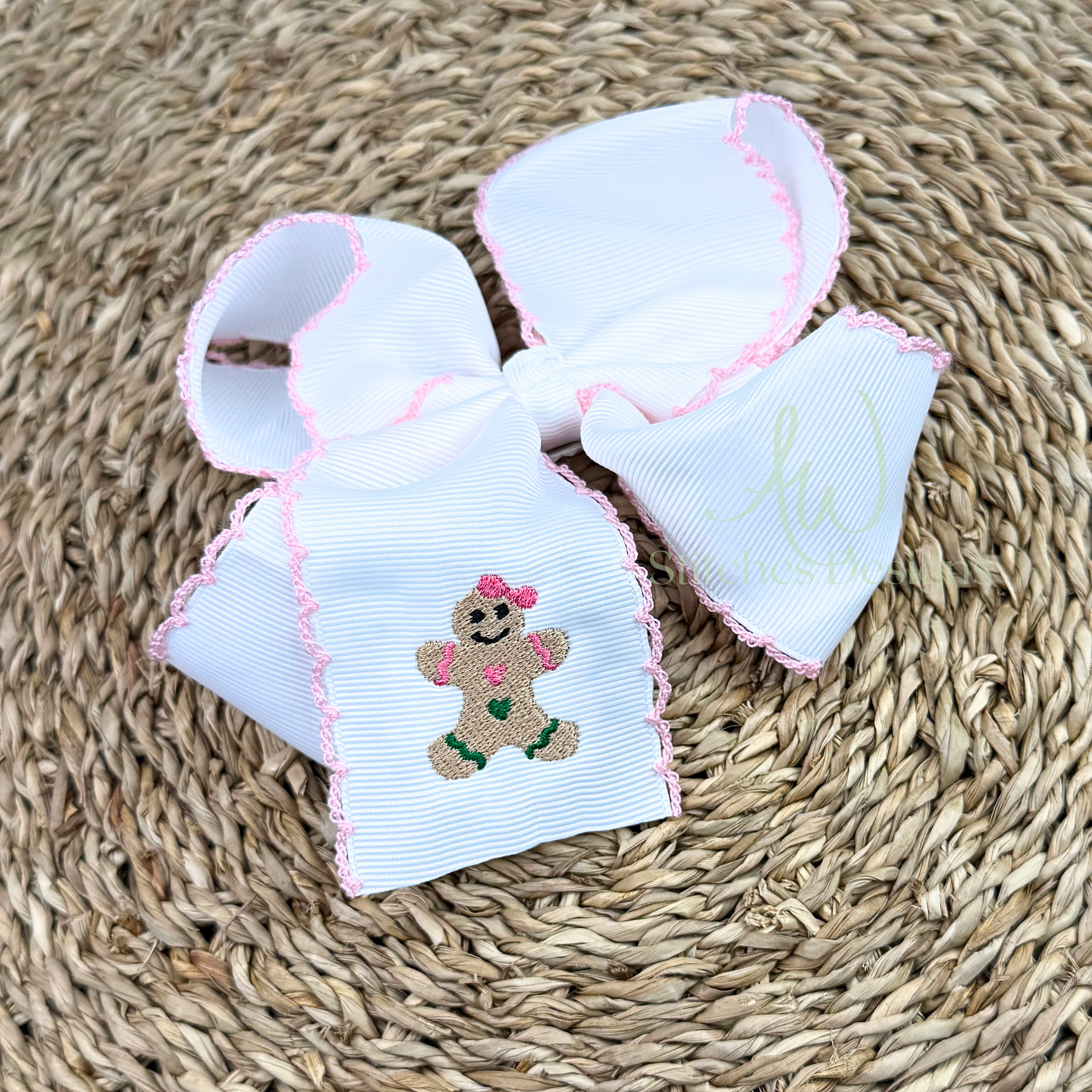 Mini gingerbread girl machine embroidery design