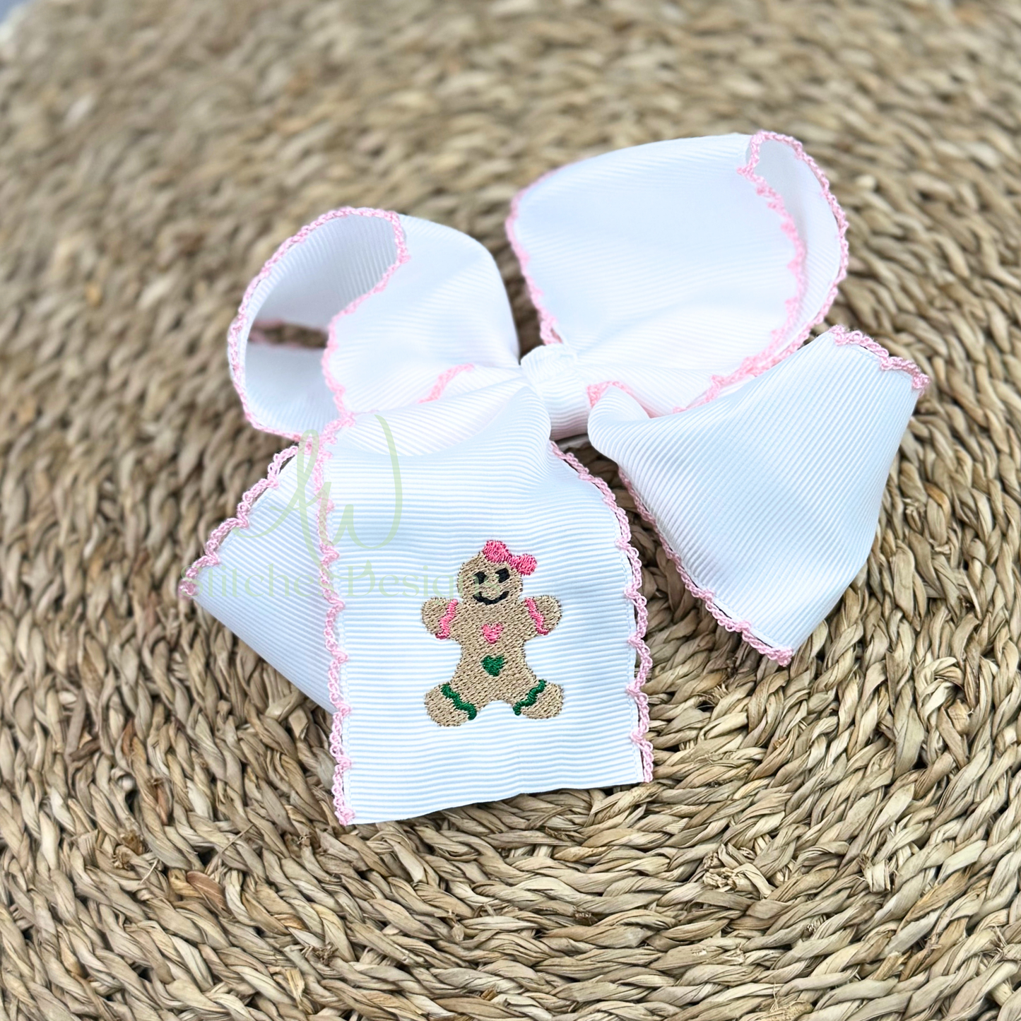 Mini gingerbread girl machine embroidery design