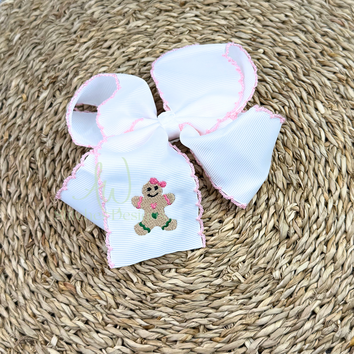 Mini gingerbread girl machine embroidery design