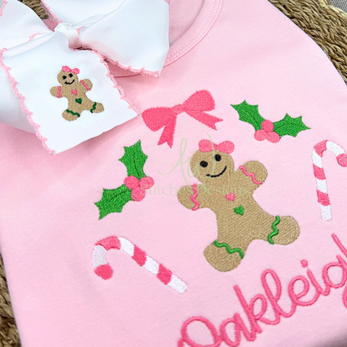 Mini gingerbread girl machine embroidery design